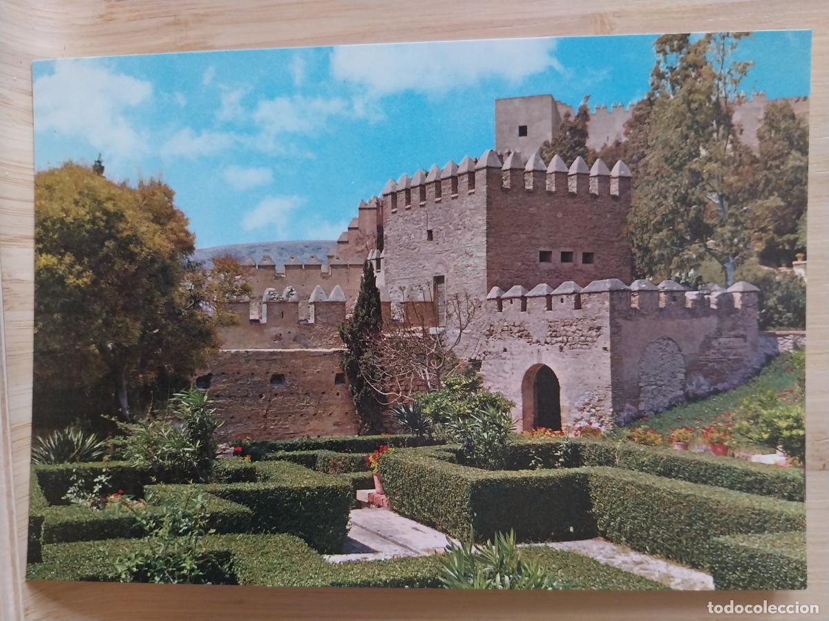 Postcards: ALCAZABA MURALLAS Y JARDIN ALMERIA ED GARRABELLA 5 SC ESCRITA A&Ntilde;O 1975 ORIGINAL