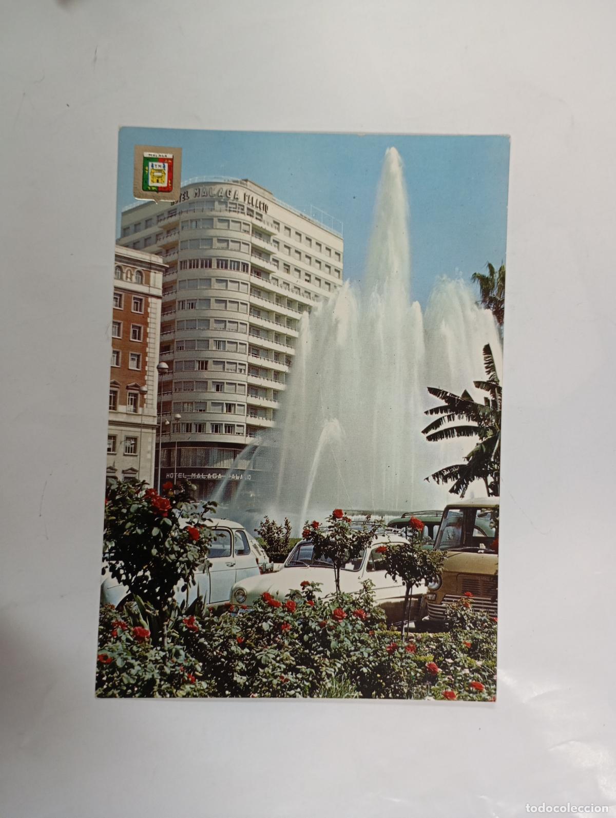 Cartes Postales: POSTAL DE M&Aacute;LAGA. FUENTE DE LA MARINA Y HOTEL. TDKP26M