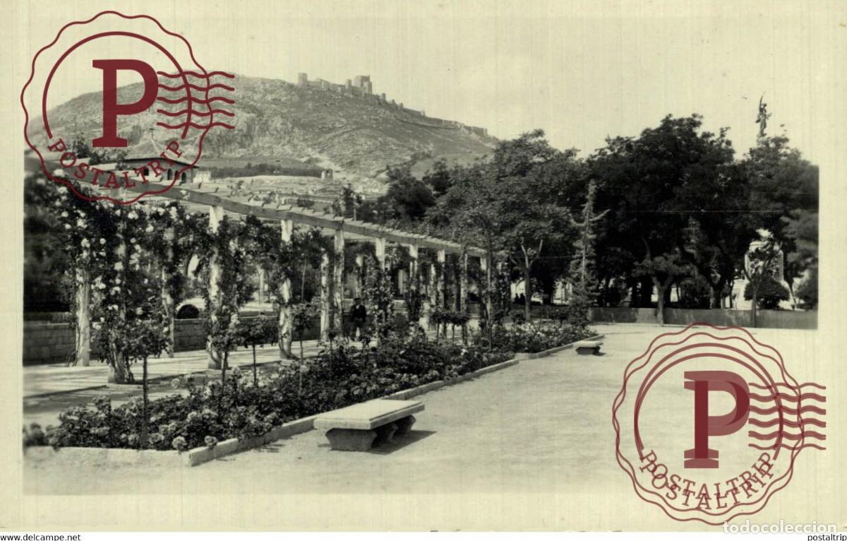 Postales: JAEN. EL PARQUE. JARDINES. - Foto 1