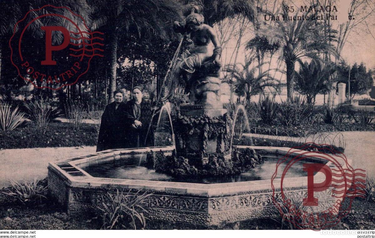 Postales: MALAGA. UNA FUENTE EN EL PARQUE. - Foto 1