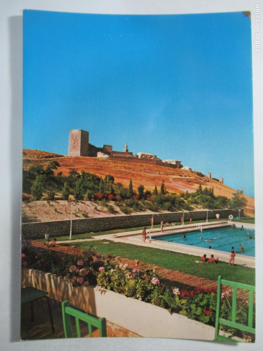 Postales: Estepa (Sevilla) - Torre del Homenaje y Polideportivo - S/C