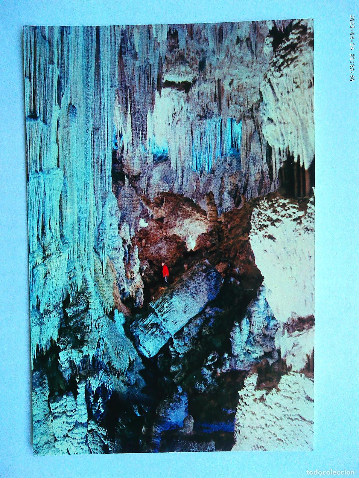 Postcards: POSTAL DE LA CUEVA DE NERJA ( MALAGA ): FONDO DE LA SALA DEL CATACLISMO . A&Ntilde;OS 60