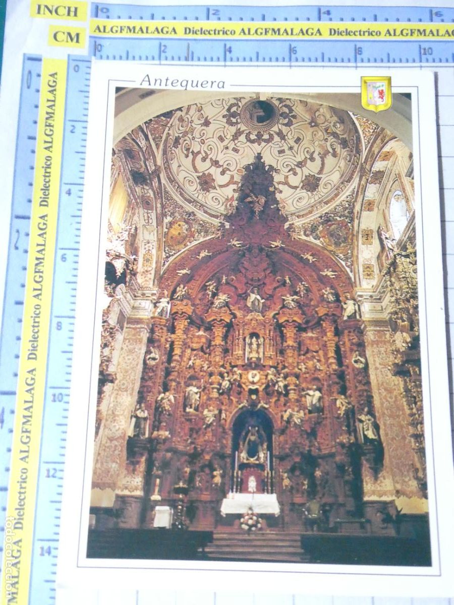 Postales: POSTAL DE M&Aacute;LAGA. A&Ntilde;O 2000 ANTEQUERA IGLESIA DEL CARMEN RETABLO. ESCUDO ORO. 2908