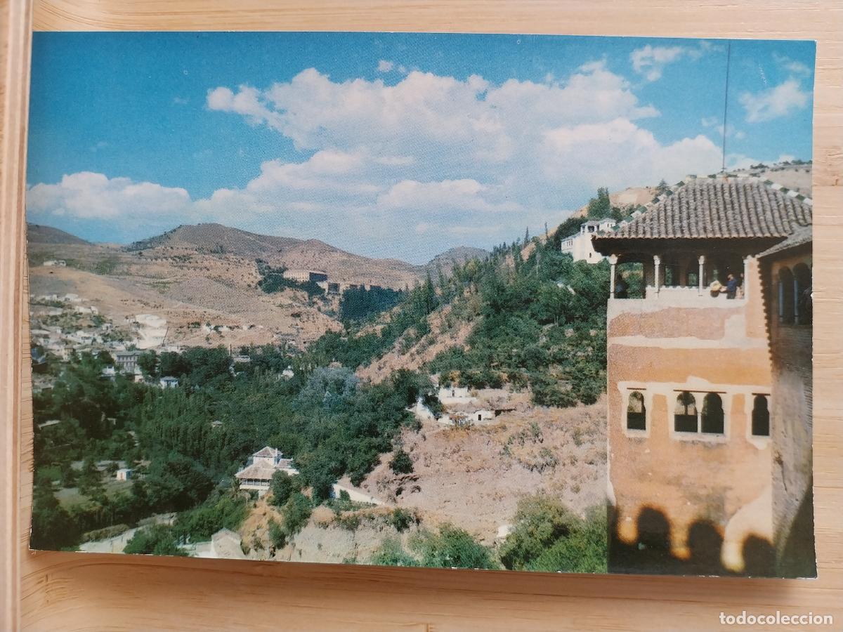 Postales: PEINADOR DE LA REINA GENERALIFE GRANADA ALHAMBRA ED VALDIVIESO B 140 SC ORIGINAL