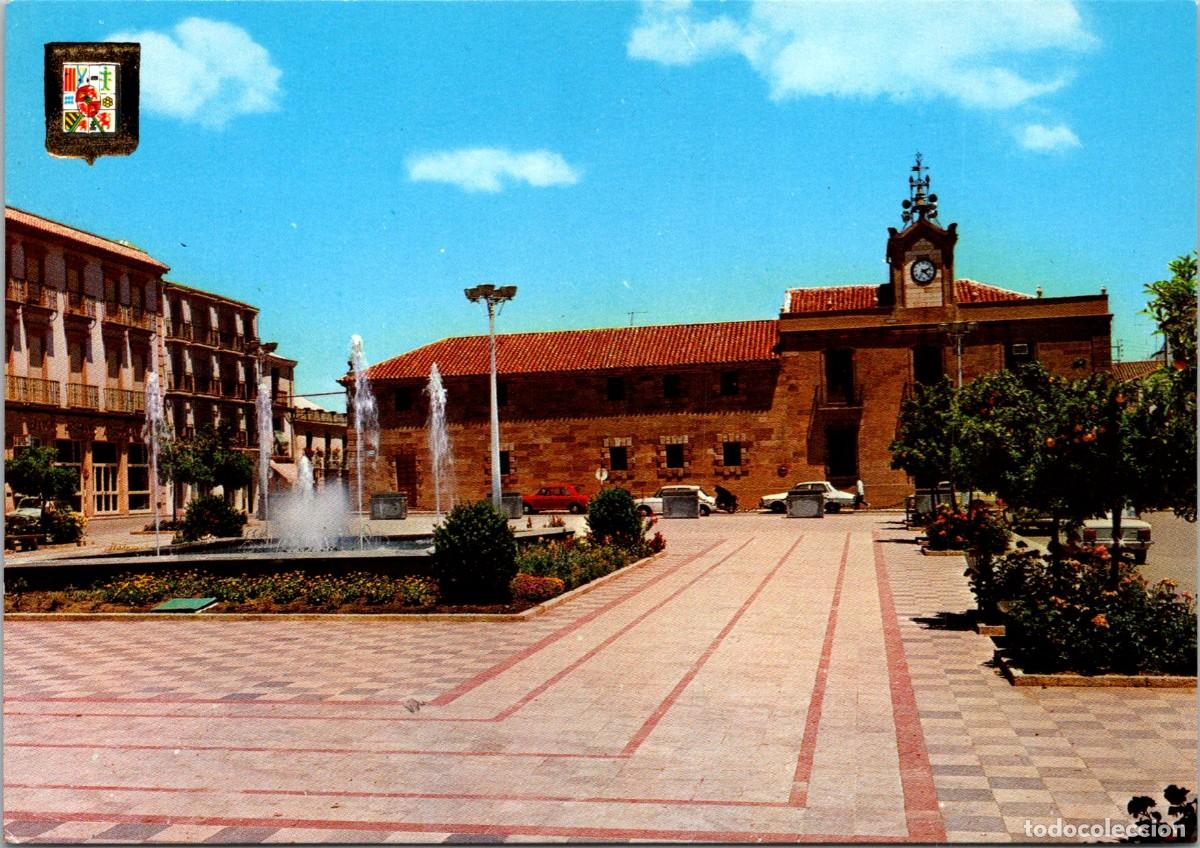 Postales: La Carolina (Ja&eacute;n) - Plaza del General&iacute;simo - Subirats Casanovas 26 - 147x103mm