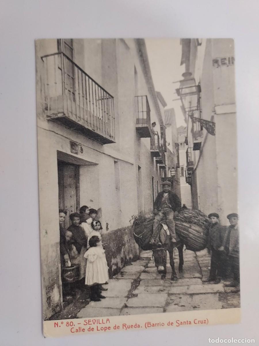 Postales: POSTAL SEVILLA CALLE DE LOPE DE RUEDA BARRIO SANTA CRUZ. REPRODUCCION MODERNA COMISARIA CIUDAD 1992