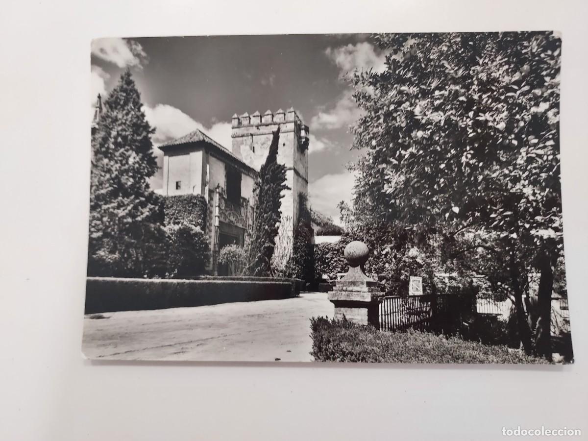 Postales: POSTAL SEVILLA REALES ALCAZARES JARDINES PUERTA DE MARCHENA. A&Ntilde;OS 1950. SIN CIRCULAR. PATRIMONIO