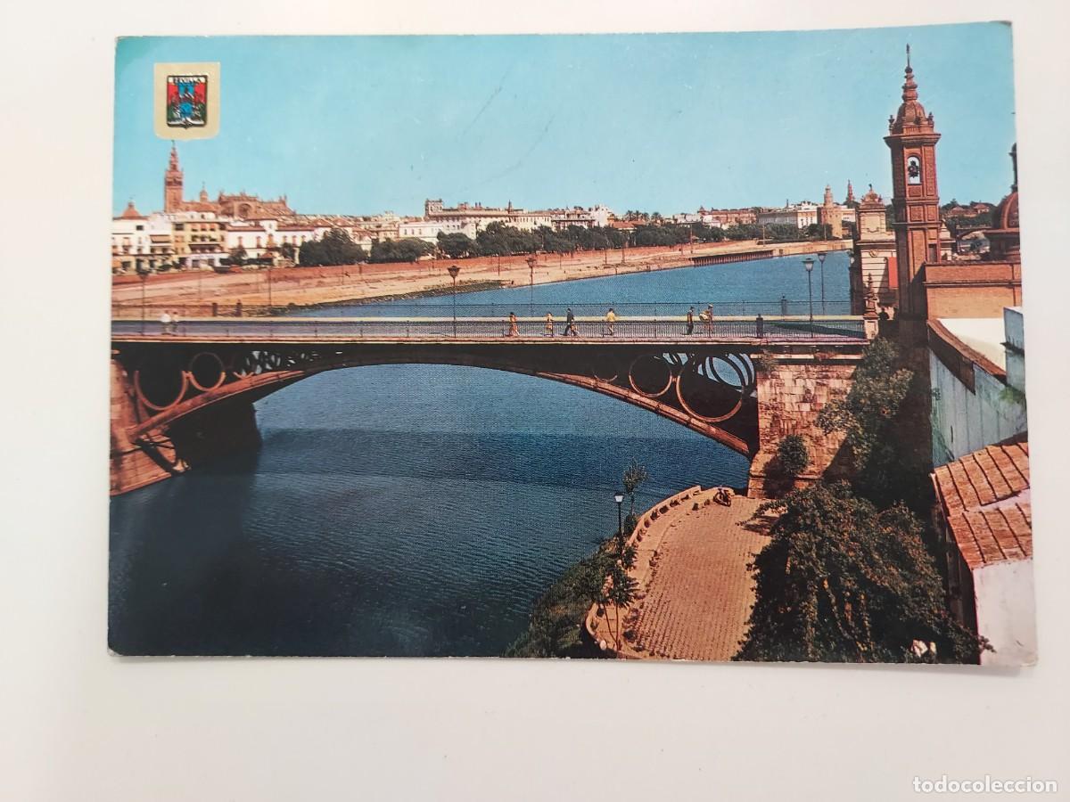 Postales: POSTAL SEVILLA RIO GUADALQUIVIR PUENTE DE TRIANA Y LA GIRALDA. 1971. ESCRITA