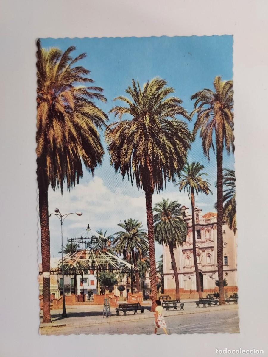 Postales: POSTAL HUELVA PLAZA DE LA MERCED FACHADA CATEDRAL. 1962. ESCRITA