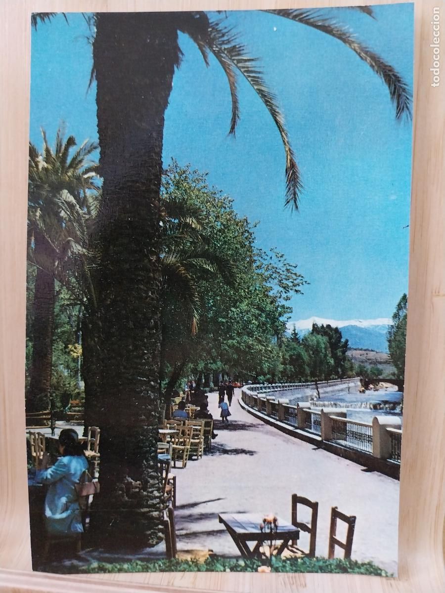 Postales: GRANADA PASEO SALON GENIL ED A CAMPA&Ntilde;A PUIG FERRAN SERIE B 8022 SC ORIGINAL