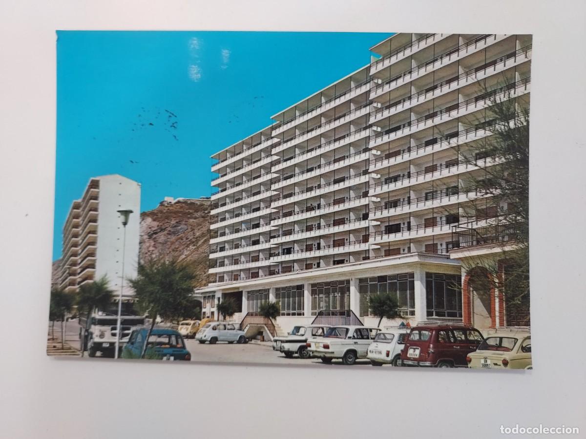 Postales: POSTAL VELILLA PLAYA TROPICAL. 1973. CIRCULADA MATASELLOS ALMU&Ntilde;ECAR. GRANADA