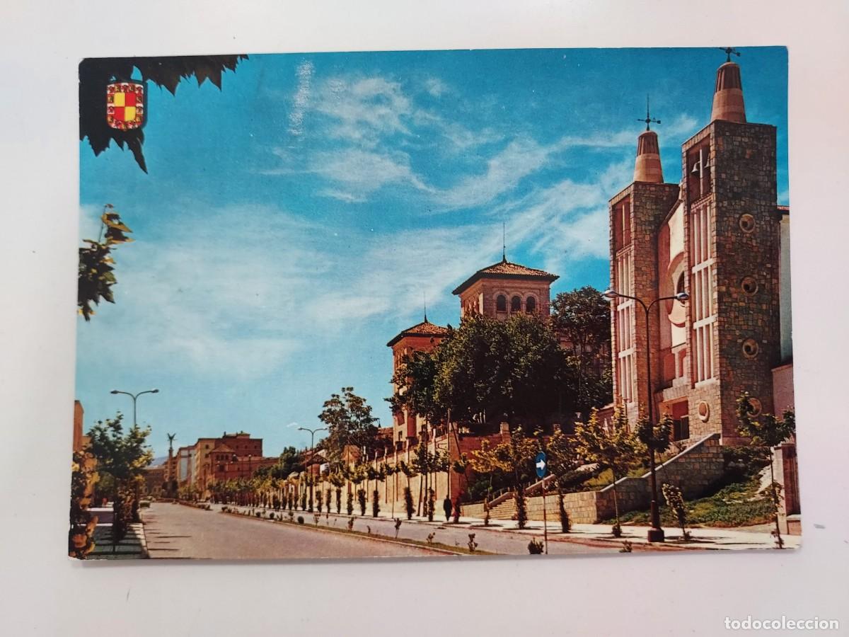 Postales: POSTAL JAEN AVENIDA DEL GENERALISIMO. CIRCULADA 1963