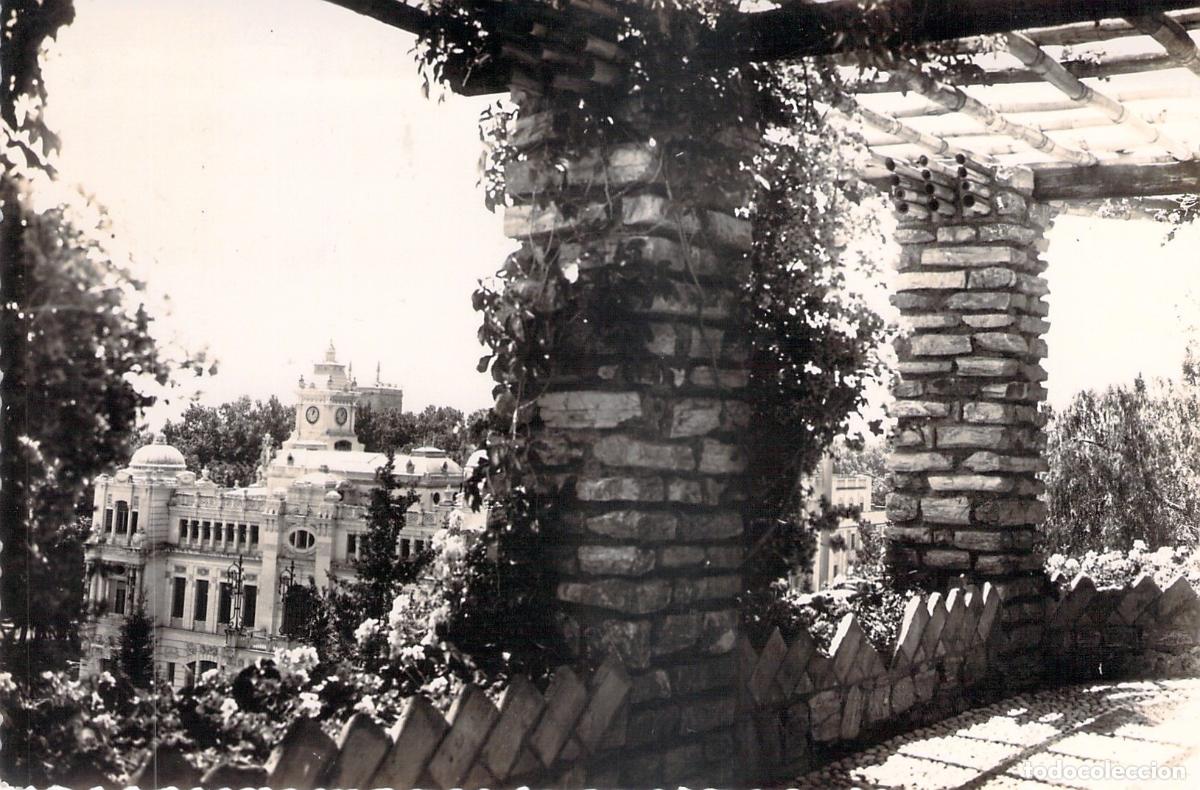 Postales: Postal de M&aacute;laga - Mirador de Puerta Oscura y Ayuntamiento