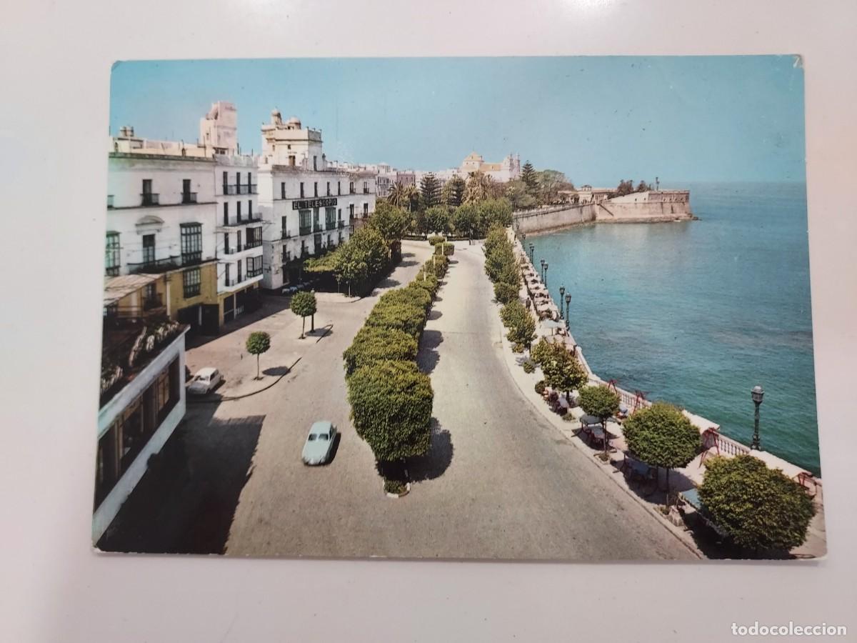 Postales: POSTAL CADIZ AVENIDA DEL MARQUES DE COMILLAS. 1963, CIRCULADA. ARRIBAS