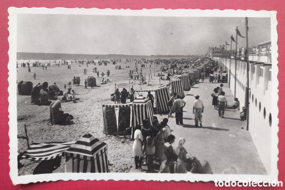 Postales: C&Aacute;DIZ PLAZA DE LA VICTORIA POSTAL FOTOGR&Aacute;FICA C. 1960