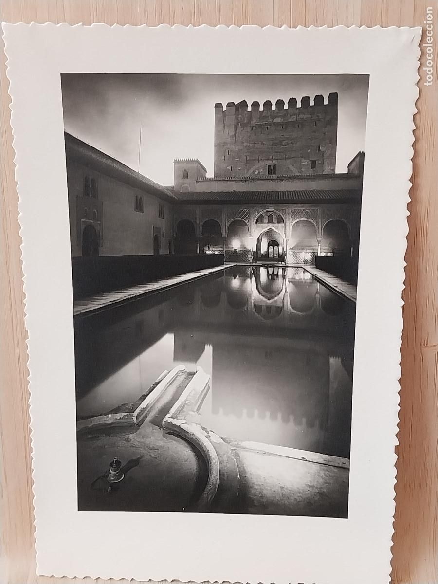 Postales: GRANADA FUENTE PATIO ARRAYANES TARJETA FOTOGRAFICA A&Ntilde;OS 50 PRECIOSA 17.3X11.3CMS ORIGINAL