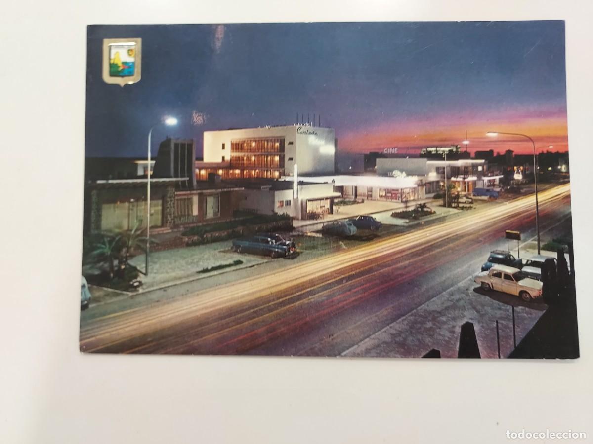 Postales: POSTAL TORREMOLINOS VISTA PARCIAL NOCTURNA (HOTEL CARIHUELA, CINE). 1963. ESCRITA. MALAGA