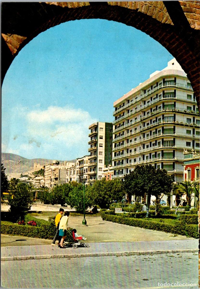 Postales: Almer&iacute;a - Parque de Jos&eacute; Antonio - Gallegos 307 - 149x102mm