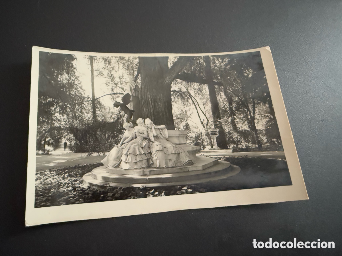 Postales: Postal SEVILLA. Parque de Mar&iacute;a Luisa y Monumento a Becquer