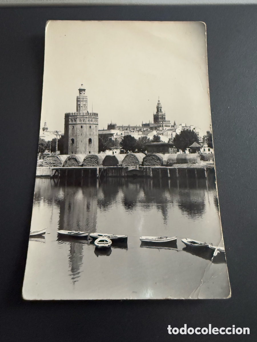 Postales: Postal. Sevilla. Torre del Oro y la Giralda. Ed DELFLOR