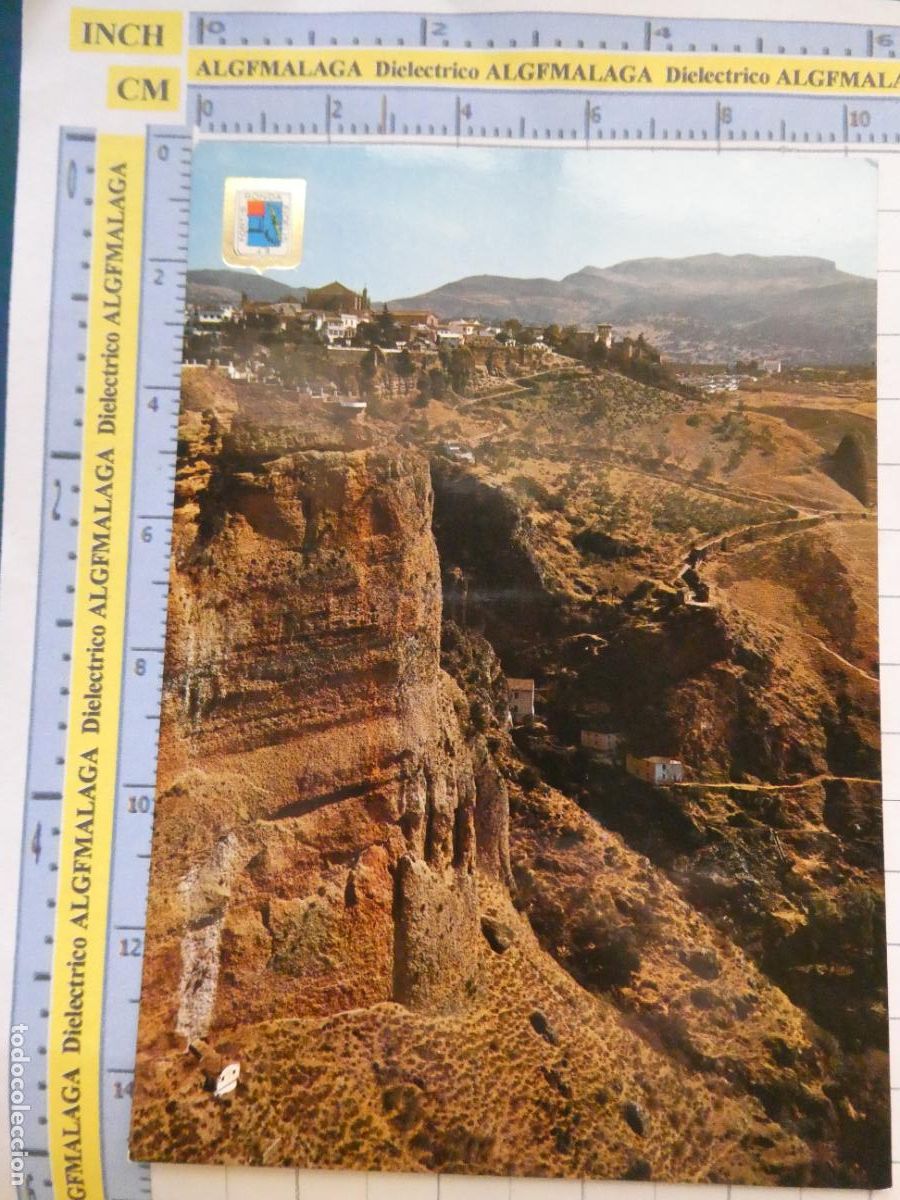 Postales: POSTAL DE M&Aacute;LAGA. A&Ntilde;O 1962. MURALLA MIRADOR DE LOS REYES CAT&Oacute;LICOS 9 ESCUDO ORO. 2292