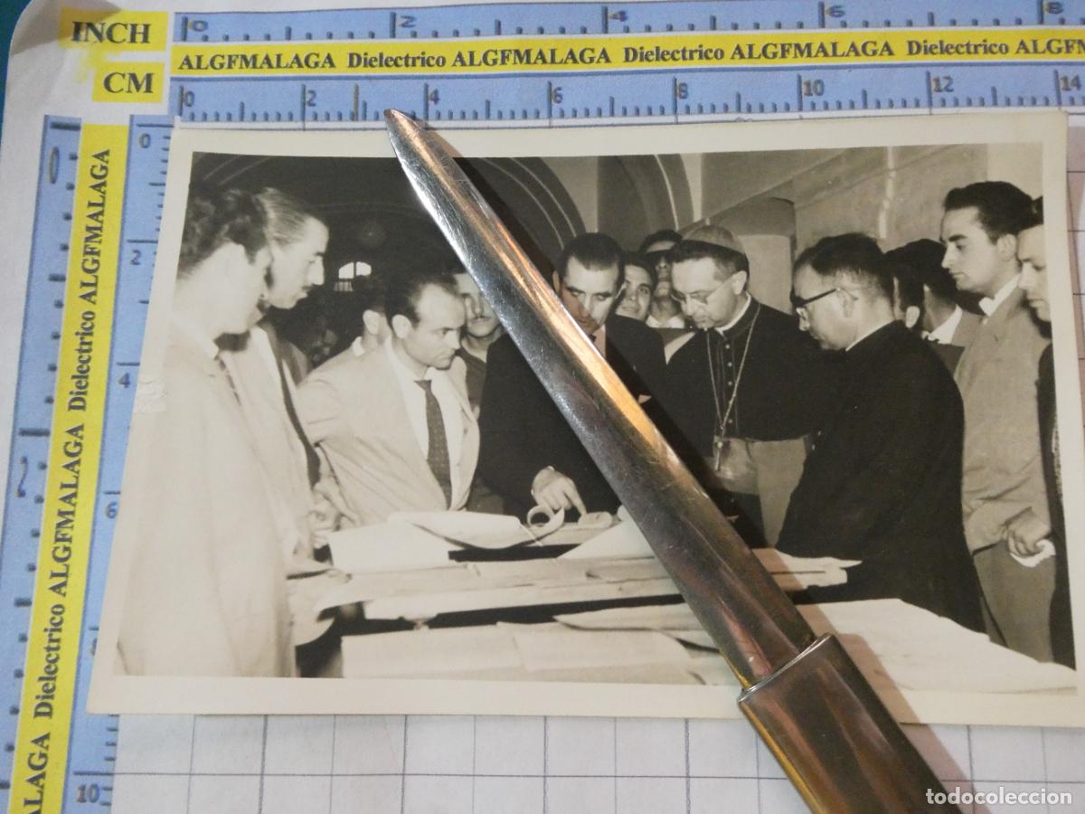 Postales: FOTOGRAF&Iacute;A RELIGIOSA ECLESI&Aacute;STICA M&Aacute;LAGA. OBISPO EMILIO BENAVENT MARCAJE FOTO ARJONA ARCHIDONA 2596