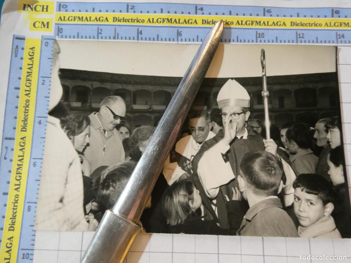 Postales: FOTOGRAF&Iacute;A RELIGIOSA ECLESI&Aacute;STICA M&Aacute;LAGA. RONDA 1968 MISI&Oacute;N CONCILIAR MISA PLAZA TOROS 2603