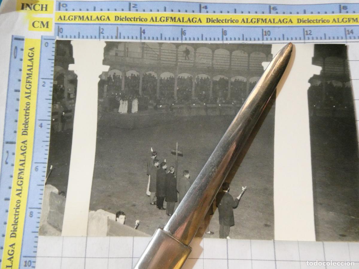 Postales: FOTOGRAF&Iacute;A RELIGIOSA ECLESI&Aacute;STICA M&Aacute;LAGA. RONDA 1968 MISI&Oacute;N CONCILIAR VIA CRUCIS PLAZA TOROS 2608
