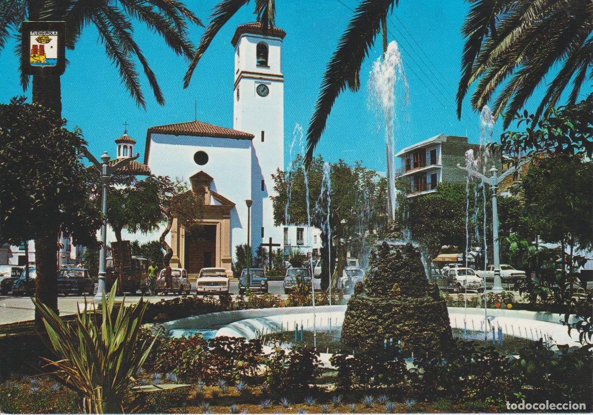 Postales: (22) FUENGIROLA . PLAZA DEL GENERALISIMO ... SIN CIRCULAR