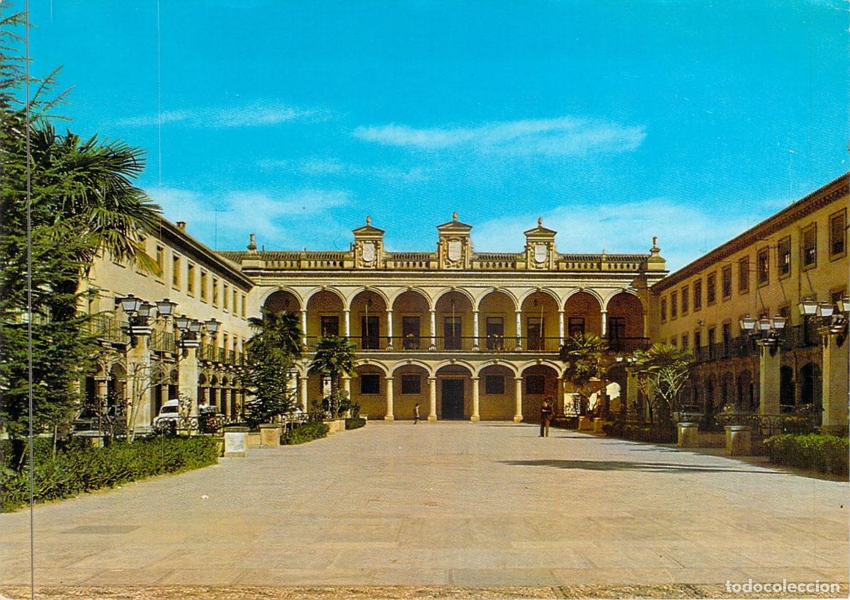 Postales: Postal Guadix: Ayuntamiento y Plaza On&eacute;simo Redondo