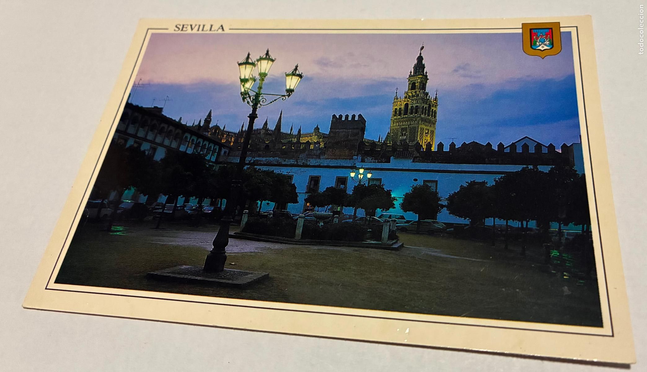 Postales: POSTAL SEVILLA BARRIO DE SANTA CRUZ, PATIO DE BANDERA