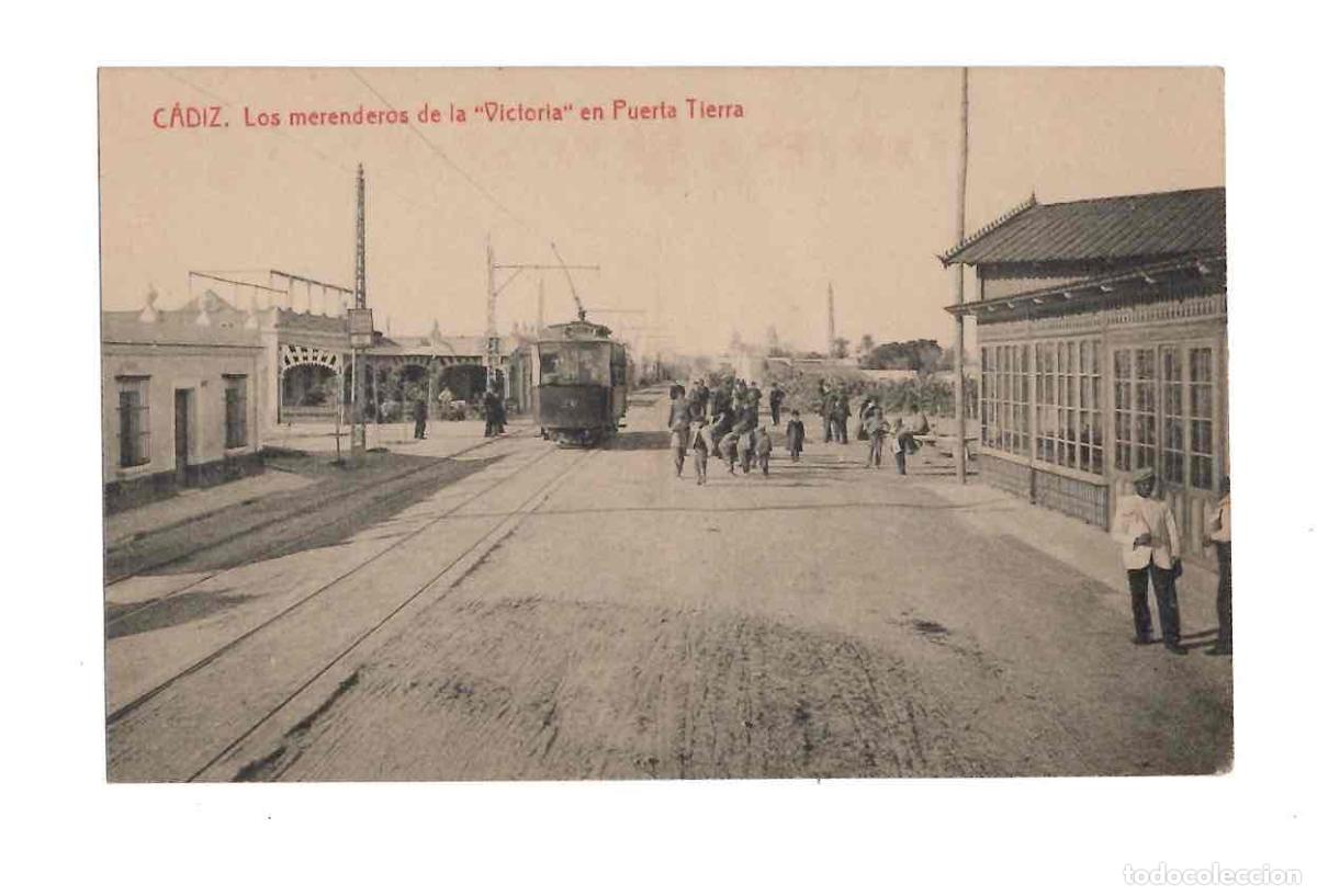 Postales: TARJETA POSTAL CADIZ LOS MERENDEROS DE LA VICTORIA EN PUERTA TIERRA. FOTOTIPIA THOMAS