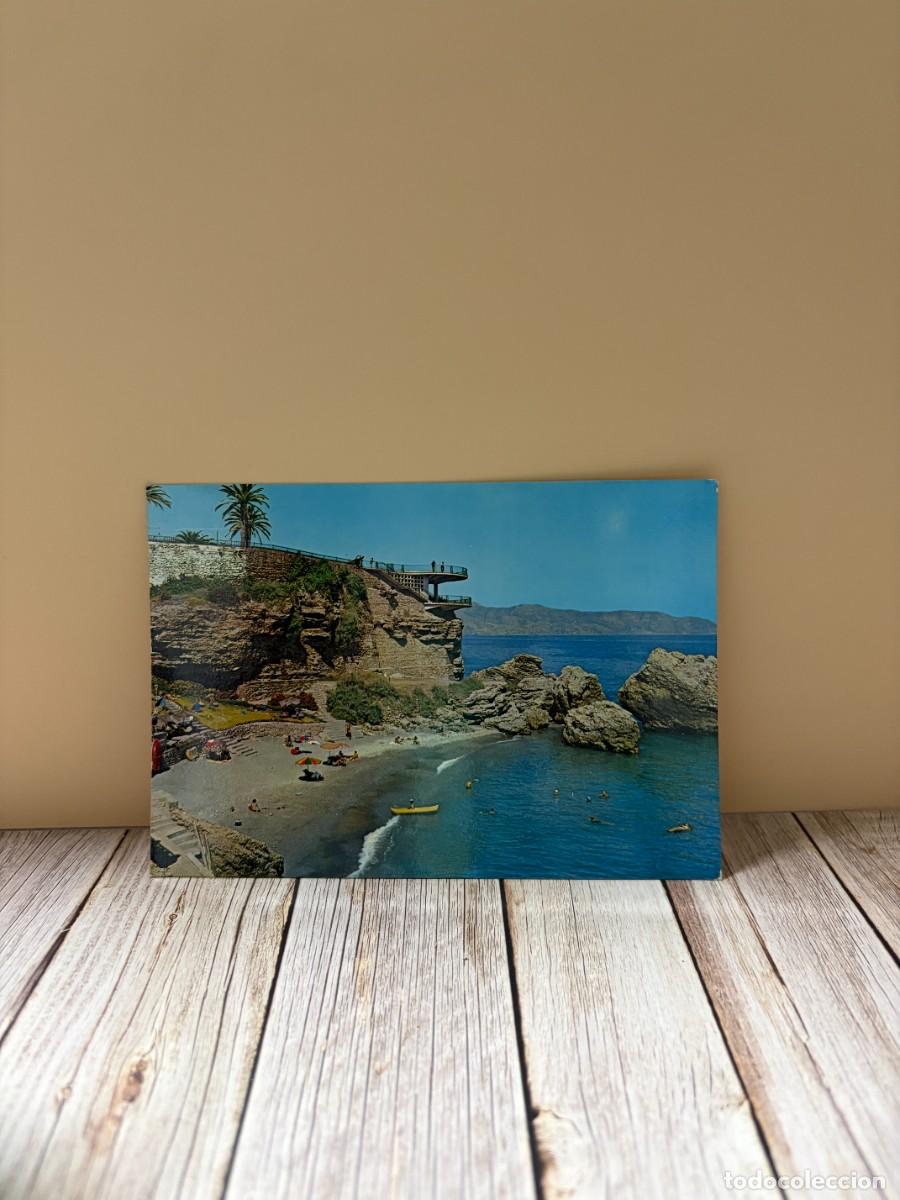 Postales: TARJETA POSTAL. M&Aacute;LAGA. 1530.- NERJA. RIC&Oacute;N DE SUS PLAYAS CON LAS AGUAS M&Aacute;S LIMPIAS DEL MUNDO