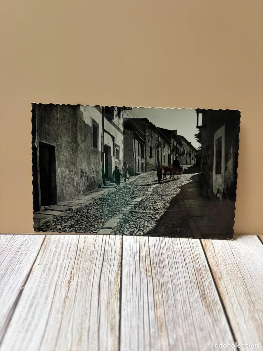 Postales: TARJETA POSTAL FOTOGR&Aacute;FICA. AVILA. 19.- UNA CALLE T&Iacute;PICA. EDICIONES GARC&Iacute;A GARRABELLA