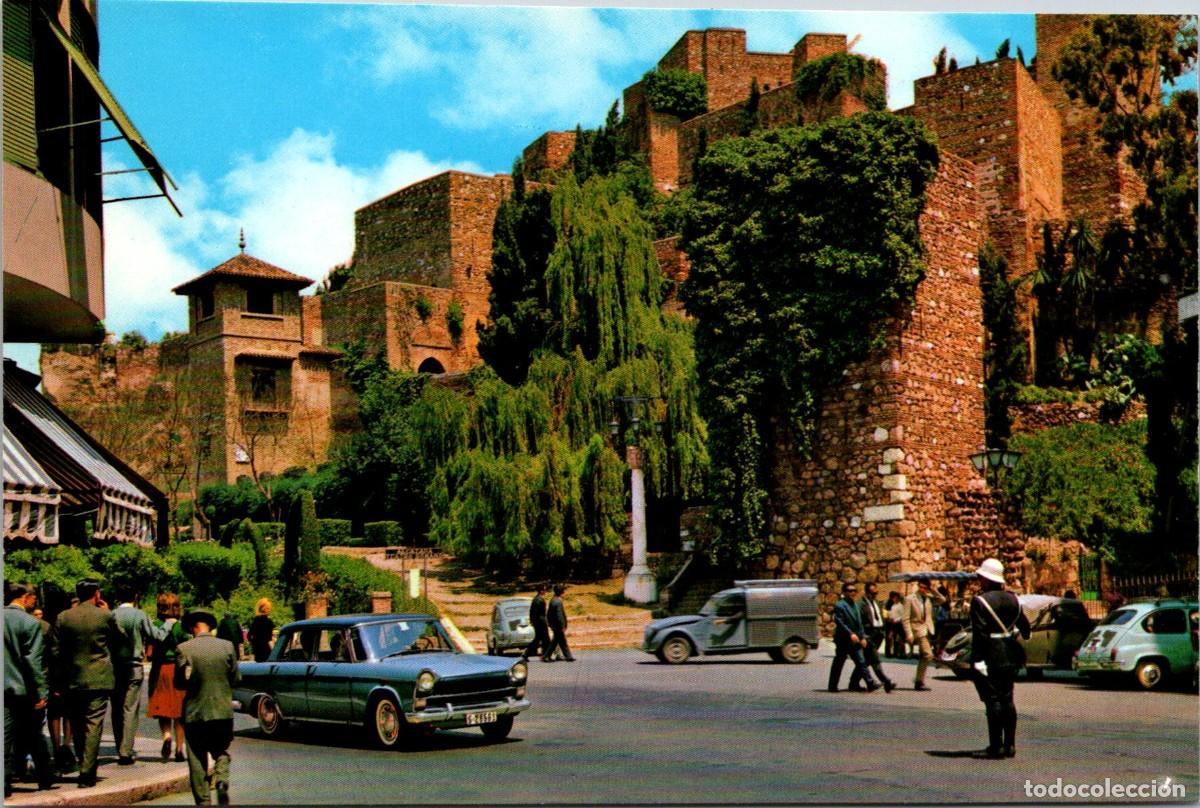 Postales: M&aacute;laga - Plaza de la Aduana y Alcazaba - Garc&iacute;a Garrabella 31 - 149x100mm - Urbano