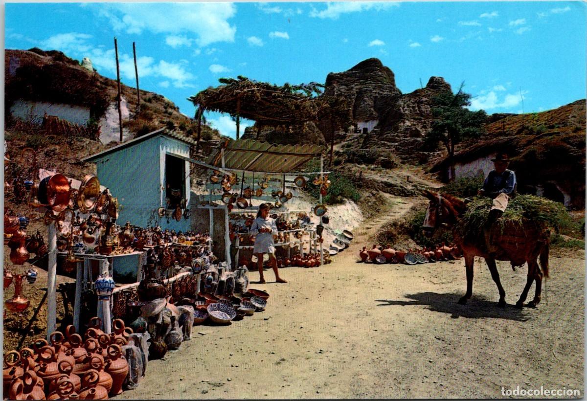 Postales: Purullena (Granada) - Cuevas y Artesan&iacute;a - Zerkowitz 45/414 - 149x101mm - Burro - Cer&aacute;mica