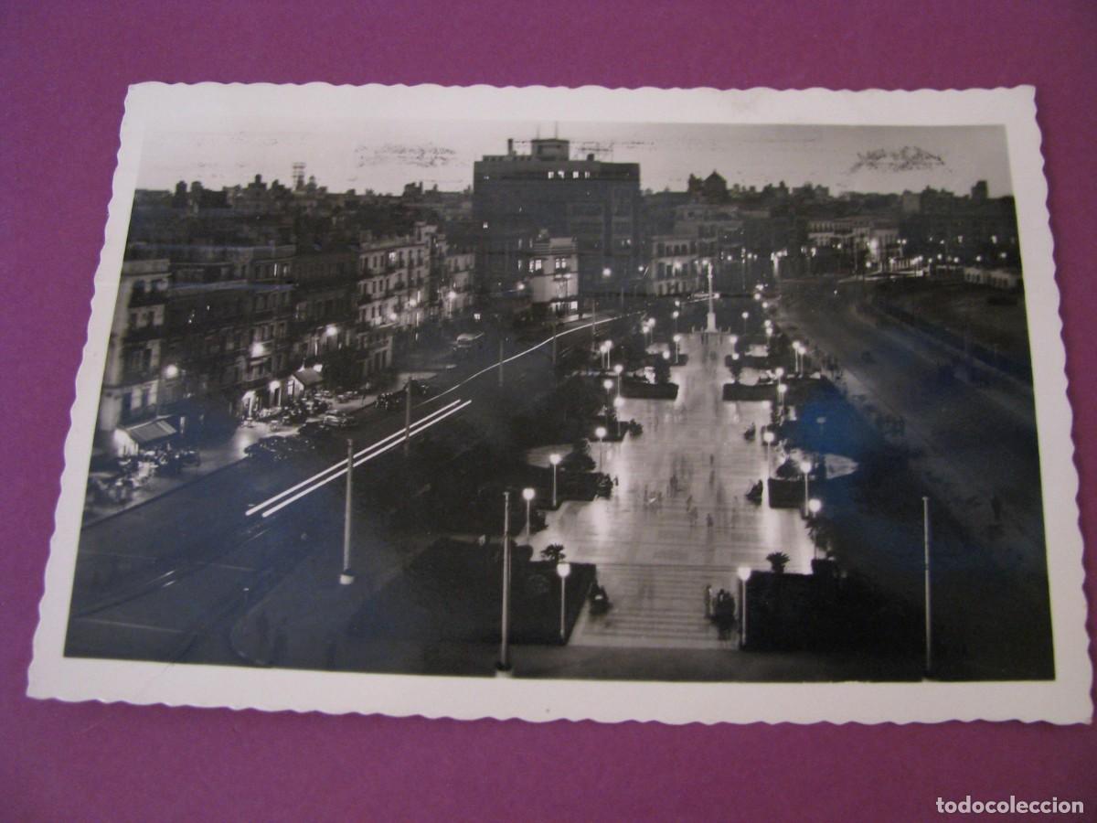 Postales: POSTAL FOTOGRAFICA DE CADIZ. AVENIDA DE RAMON DE CARRANZA. NOCTURNA. ARRIBAS. CIRCULADA 1951