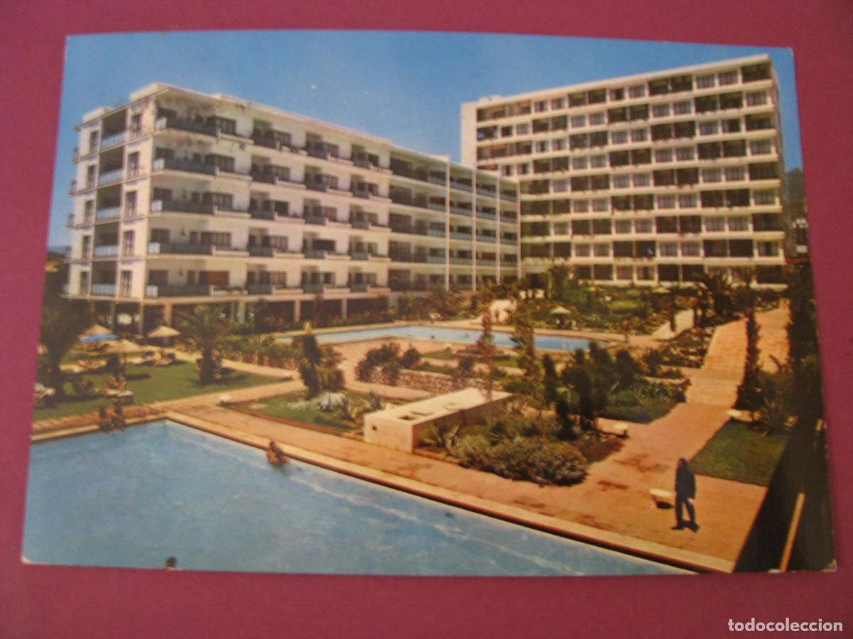 Postales: POSTAL DE MARBELLA. HOTEL SKOL. ARRIBAS. CIRCULADA