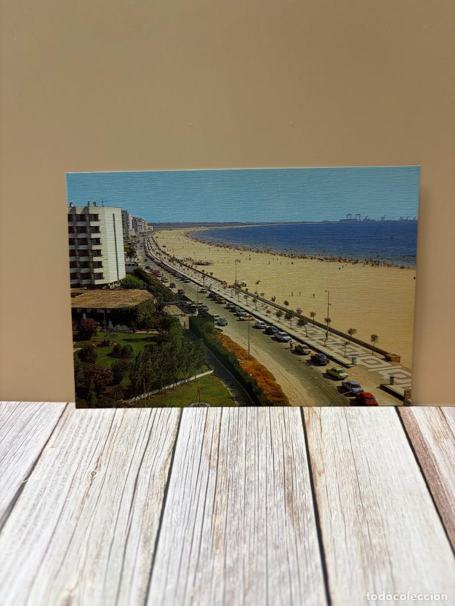 Postales: TARJETA POSTAL. C&Aacute;DIZ. 89.- PUERTO DE SANTA MARIA. PASEO MAR&Iacute;TIMO Y PLAYA. VALDELAGRANA. ED. ARRIBAS