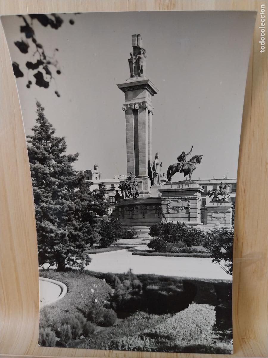 Postales: CADIZ MONUMENTO CORTES ED DELFLOR 43 ESCRITA A&Ntilde;OS 50 B/N