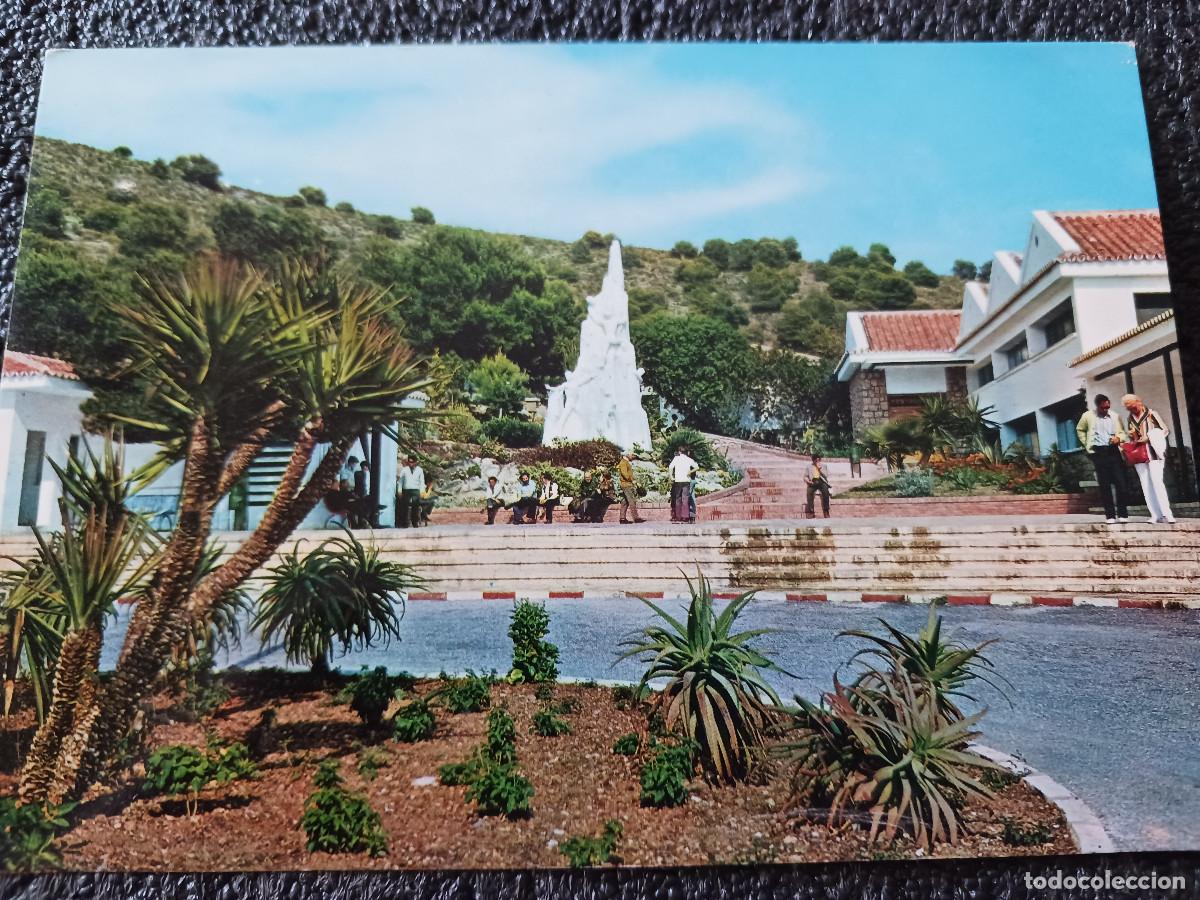 Postales: 1977 malaga, nerja, entrada a la cueva y monumento, ed. costa del sol