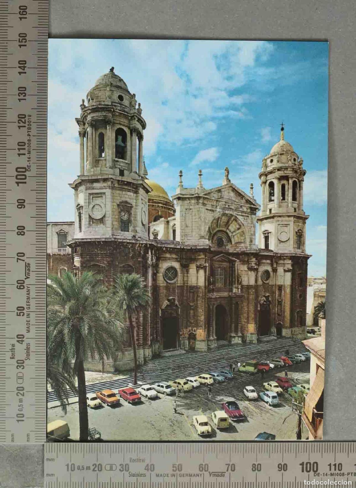 Postales: POSTAL. C&aacute;diz - Catedral - Coches de &eacute;poca - Ediciones Vista Bella - Laboratorio Cheminova Espa&ntilde;ola