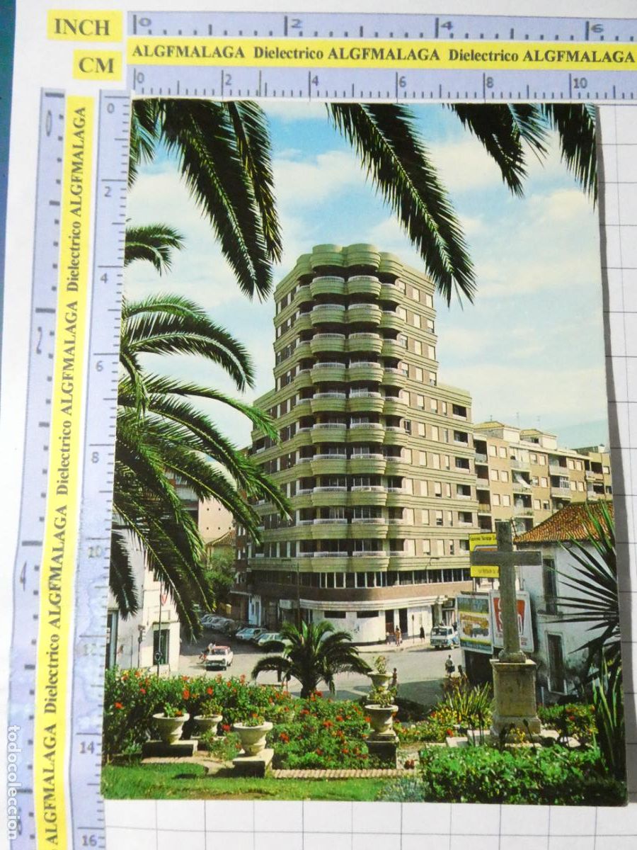 Postales: POSTAL DE GRANADA. A&Ntilde;O 1978. MOTRIL VISTA PARCIAL DE LOS JARDINES 15 SAN ANTONIO 726