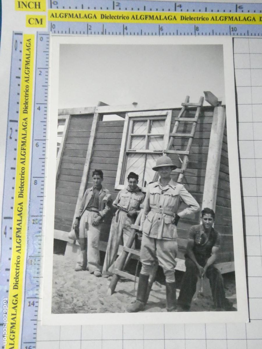 Postales: POSTAL DE HUELVA. EL ABALARIO PAISAJE EN CONSTRUCCI&Oacute;N. INGENIERO Y PEONES. JUNTA ANDALUCIA 2438