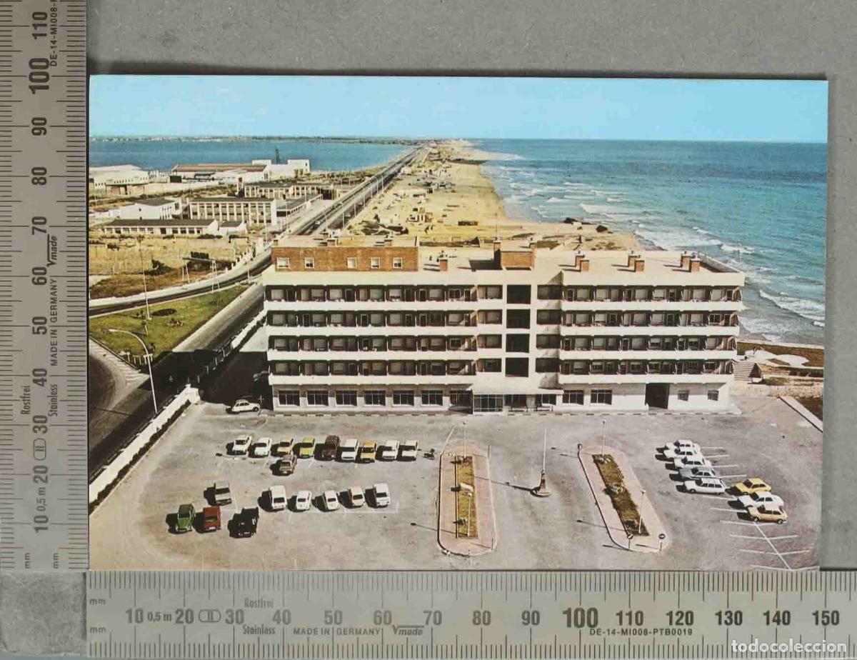 Postales: POSTAL. 58 CADIZ. Residencia Militar &acute;La Cortadura&acute; y playa