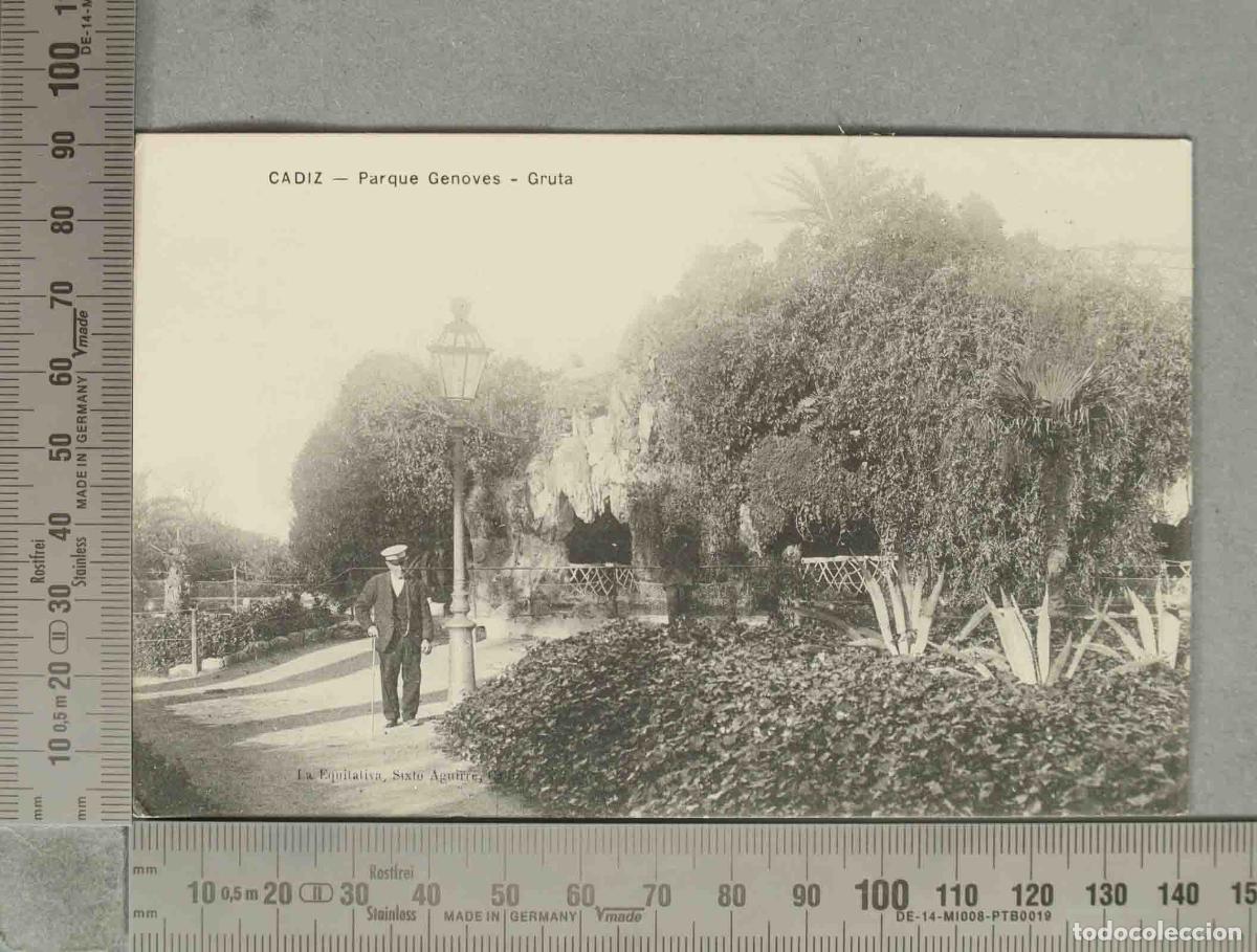 Postales: POSTAL. Cadiz - Parque Genoves - Gruta - La Equitativa, Sixto Aguirre