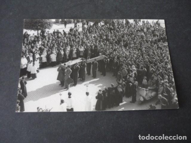 Postales: LINARES JAEN ENTIERRO DE SACERDOTE FOTOGRAFIA TAMA&Ntilde;O POSTAL ESPEJO FOTOGRAFO