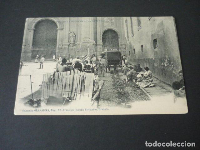 Postales: GRANADA PLACETA DE LAS PASIEGAS Y PUERTA DE LA CATEDRAL COL. GRANADINA HAUSER Y MENET SIN DIVIDIR