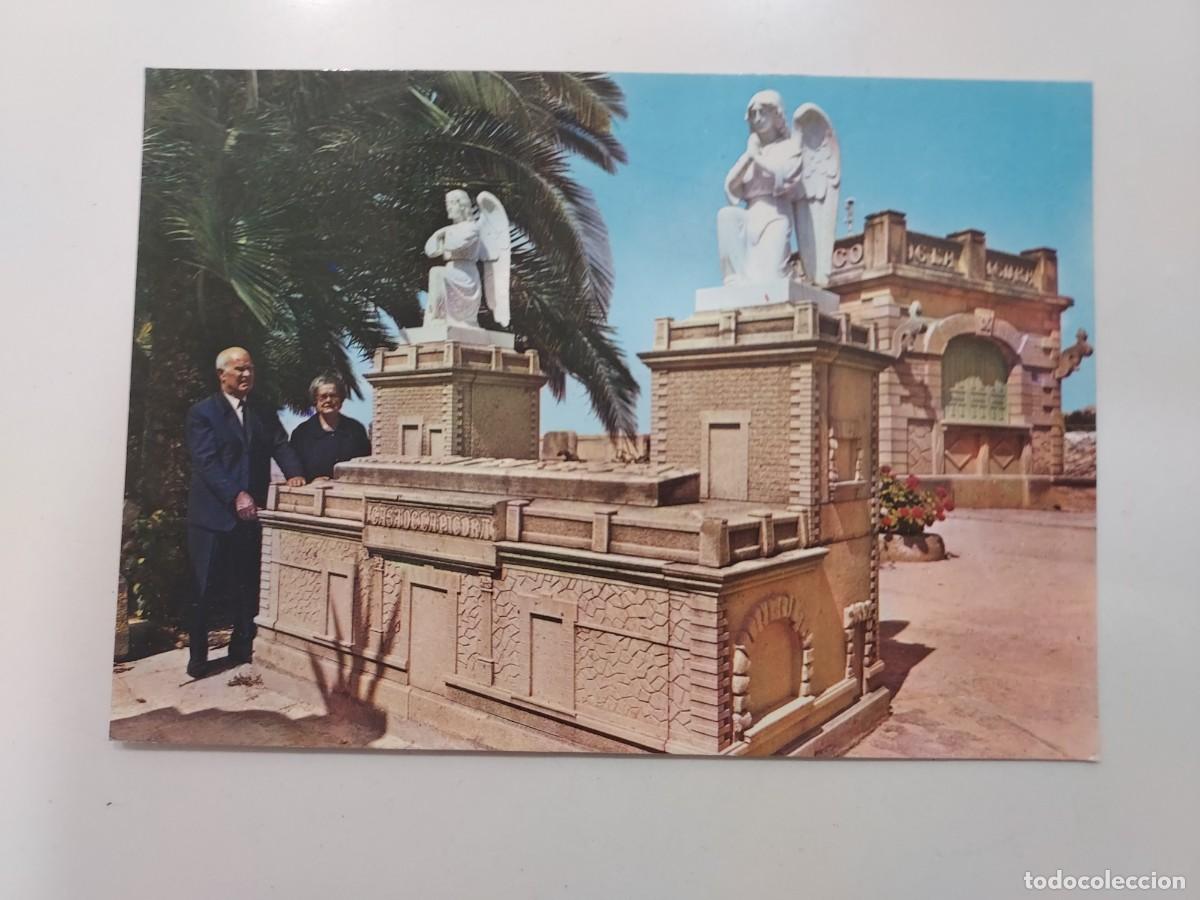 Postales: POSTAL PORCUNA CASA DE LA PIEDRA MAQUETA MAUSOLEO. 1968. SIN CIRCULAR. JAEN