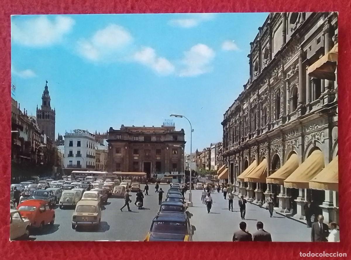 Postales: POSTAL POST CARD SPAIN SEVILLA SEVILLE PLAZA DE SAN FRANCISCO SQUARE COCHES..LAND ROVER ? SEAT 600..